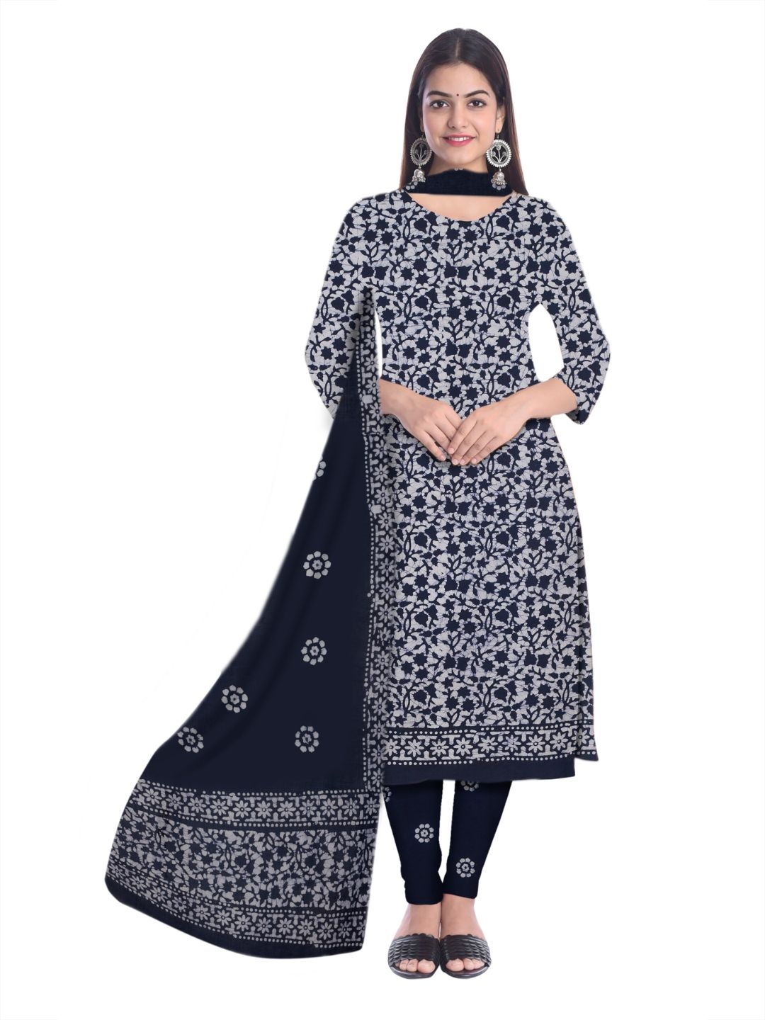 

Farooq Dyeing Floral Printed Pure Cotton Unstitched Dress Material, Navy blue