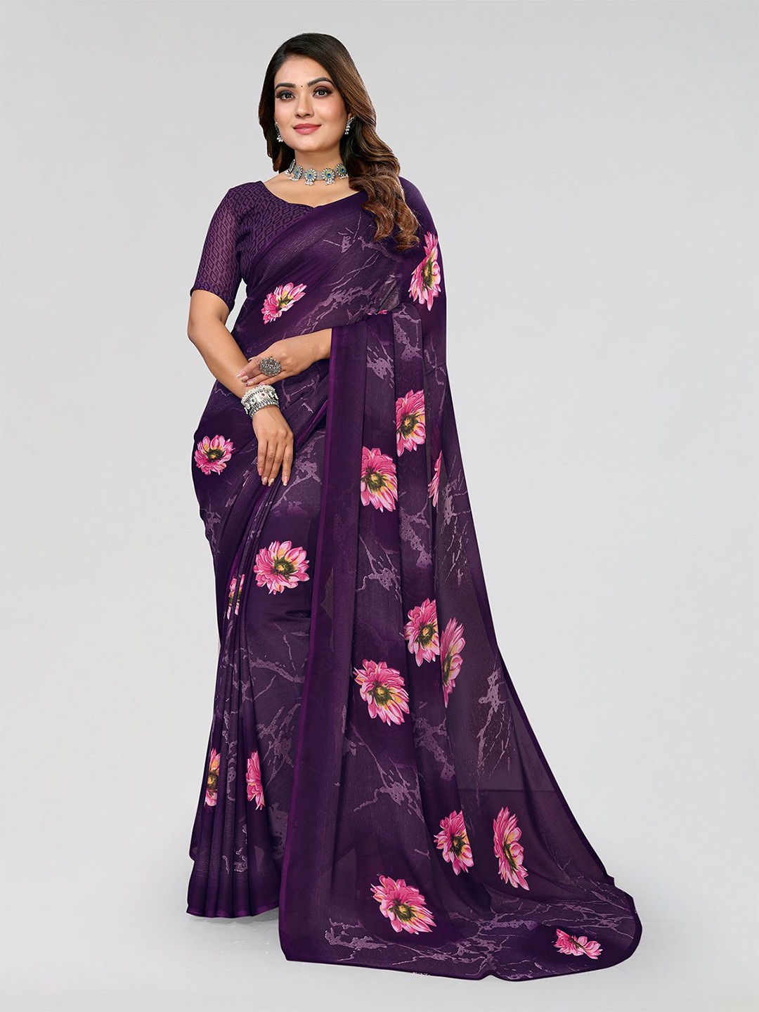 

Moda Rapido Floral Printed Saree with Blouse Piece, Purple