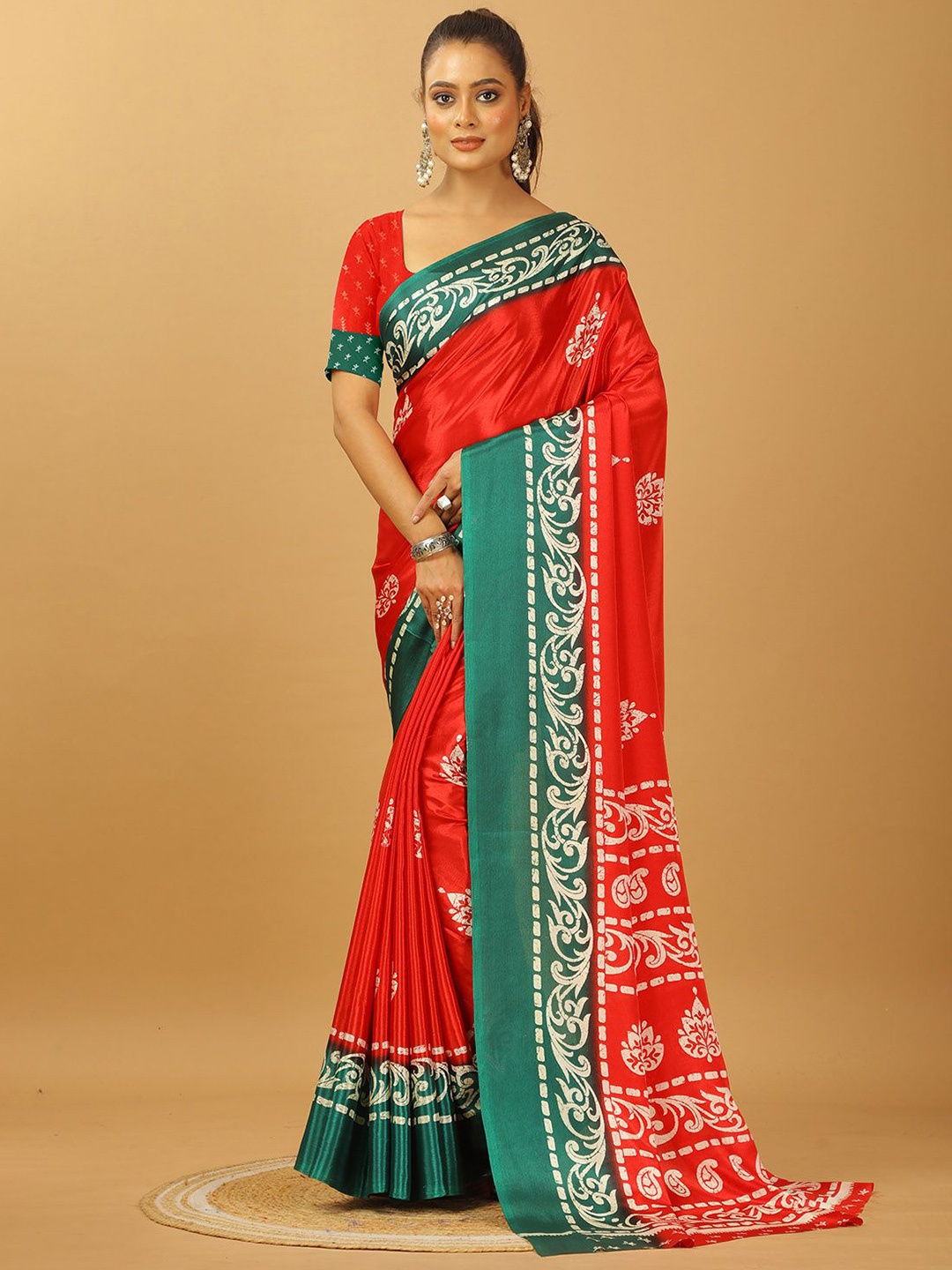 

A.V.M. SILK MILLS Ethnic Motifs Printed Saree, Red