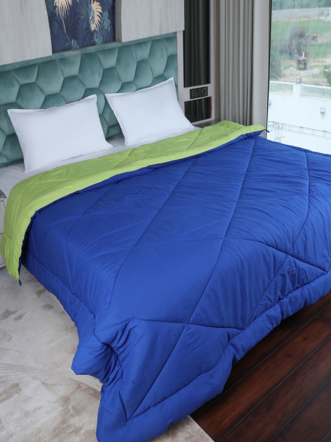

AJISH Green & Blue Geometric 210 GSM AC Room Reversible Single Bed Comforter