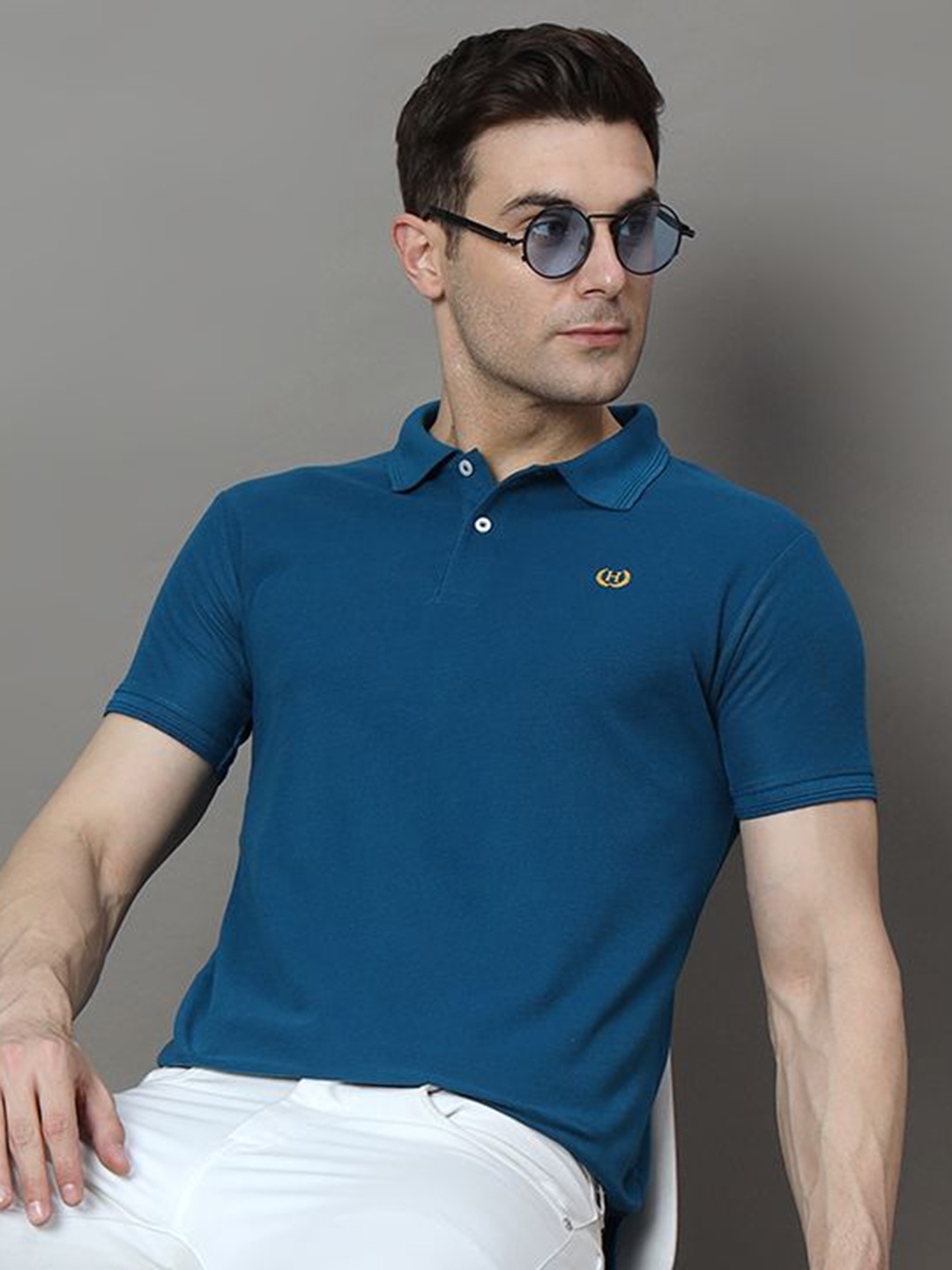 

HUSHBUCKS Men Polo Collar Applique T-shirt, Teal