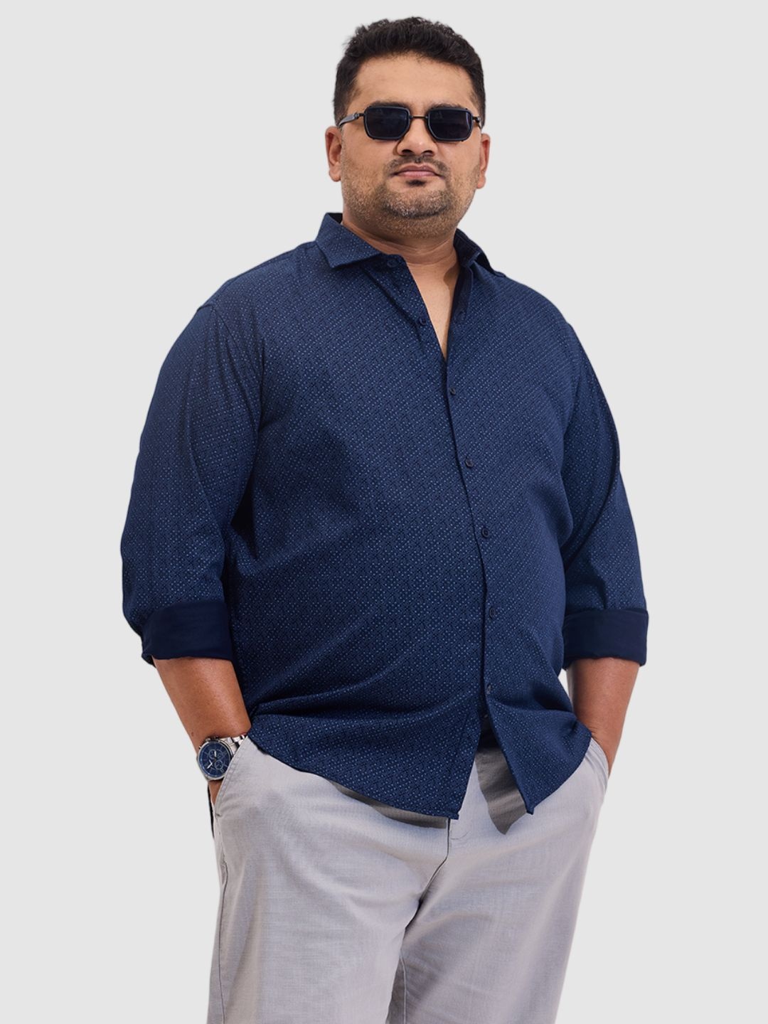 

Snitch Men Plus Size Classic Oversized Fit Floral Printed Cotton Casual Shirt, Navy blue