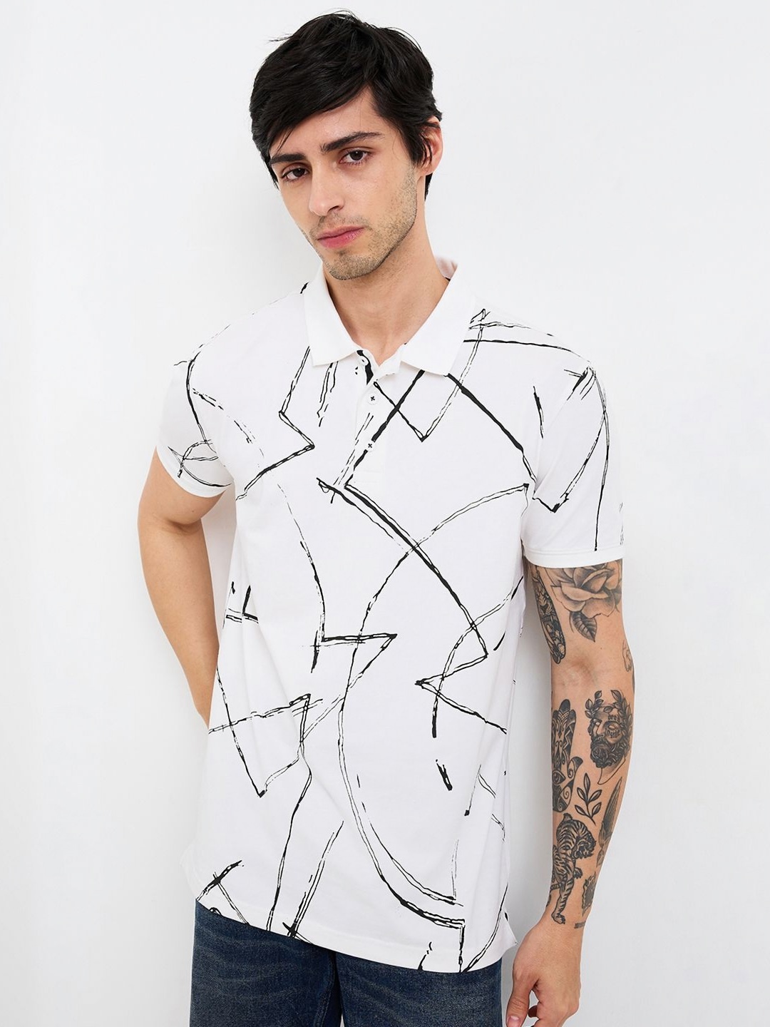 

SPYKAR Men Abstract Printed Polo Collar Cotton Slim Fit T-shirt, White