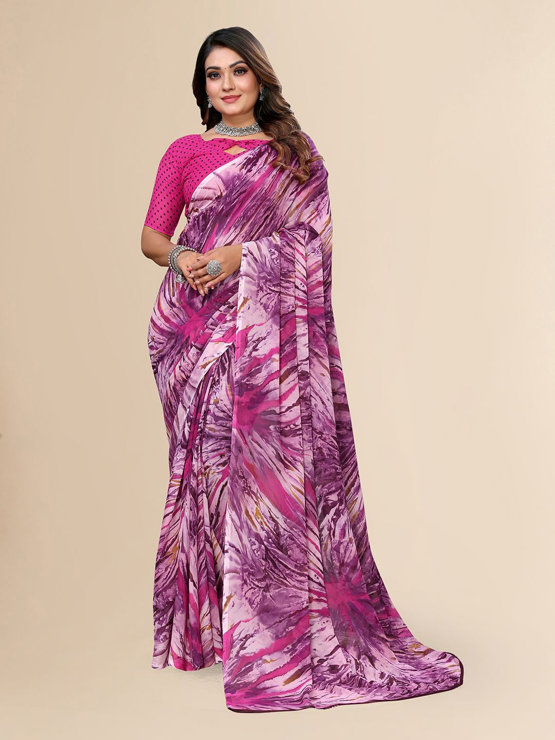 

Moda Rapido Printed Daily Wear Saree, Pink