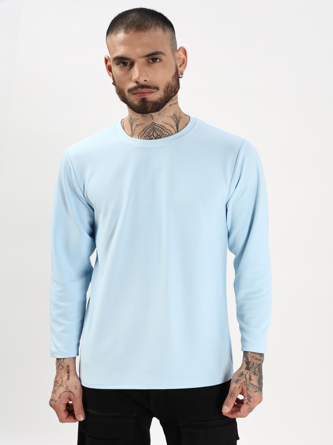 

DIZON Men Solid Round Neck T-shirt, Turquoise blue