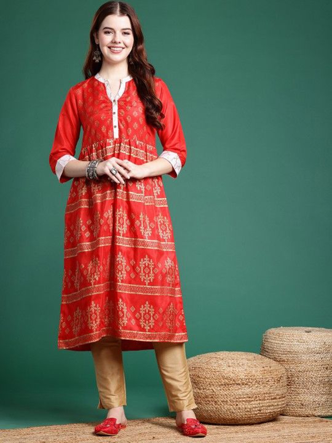 

Suha Ethnic Motifs Printed Mandarin Collar Pleated A-Line Kurta, Red