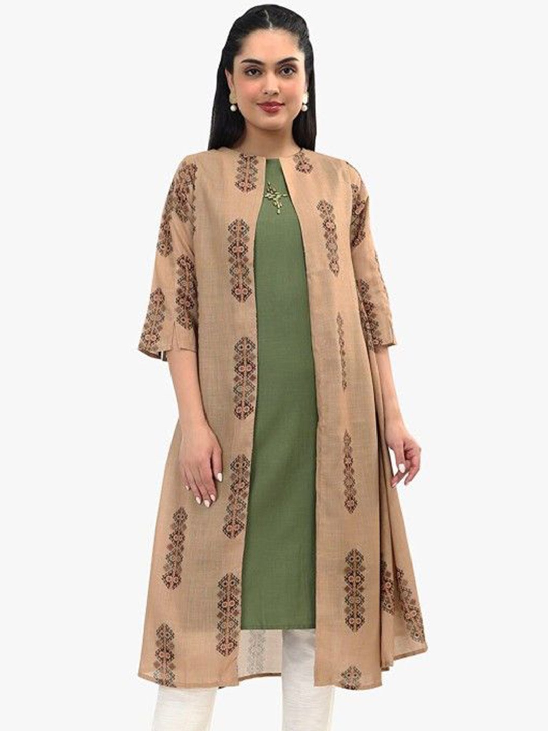 

Suha Round Neck A-line Beads and Stones Kurta With Winter Shrug, Green