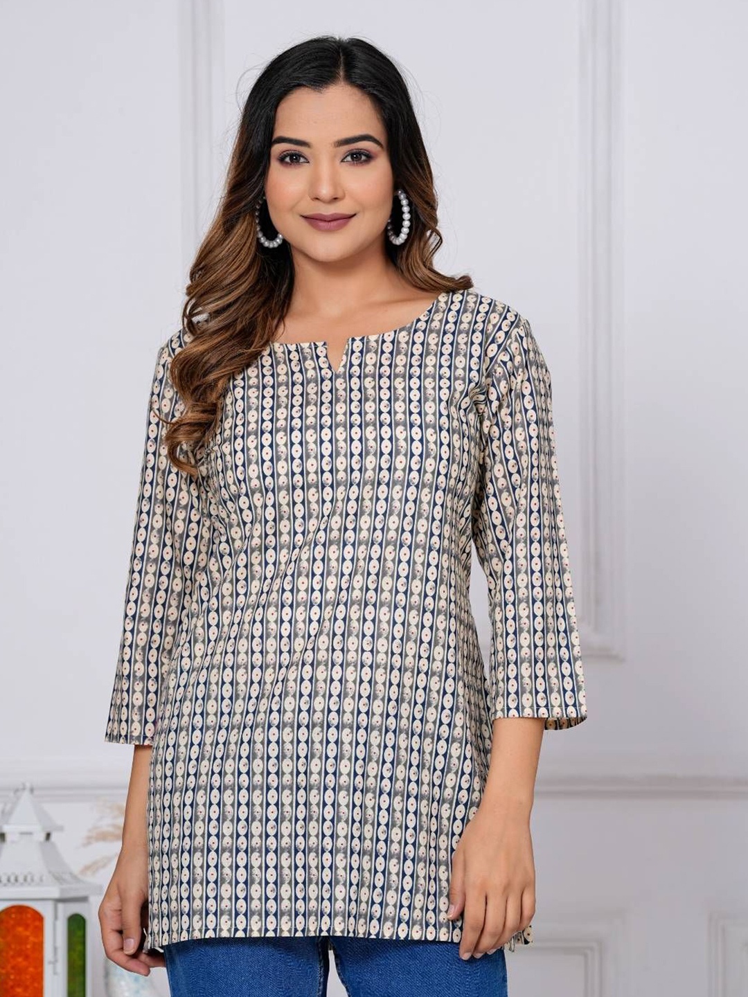 

WESTERN COTTON Ethnic Motifs Woven Design Pure Cotton Kurti, Grey