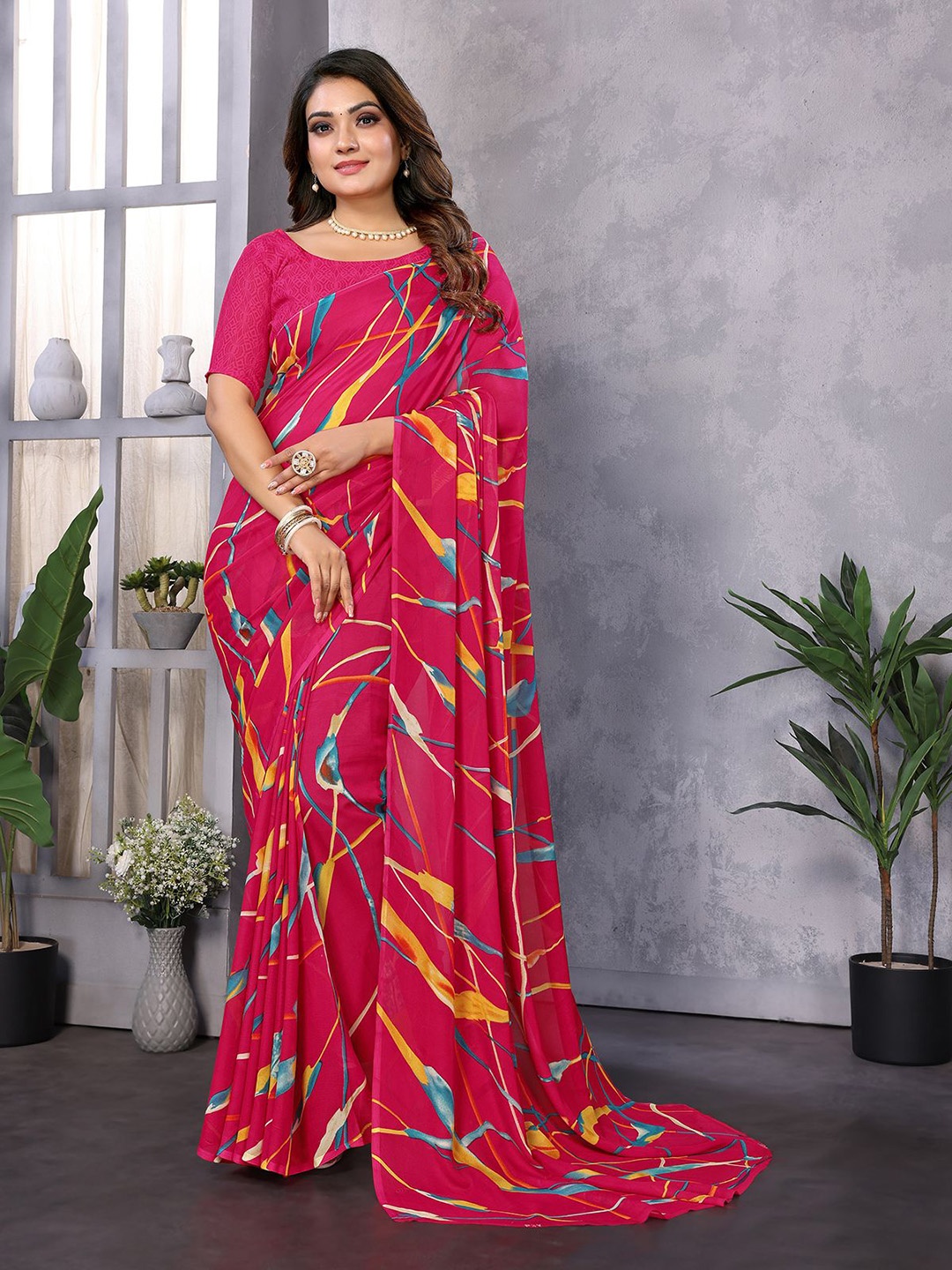 

Moda Rapido Printed Poly Georgette Saree, Pink