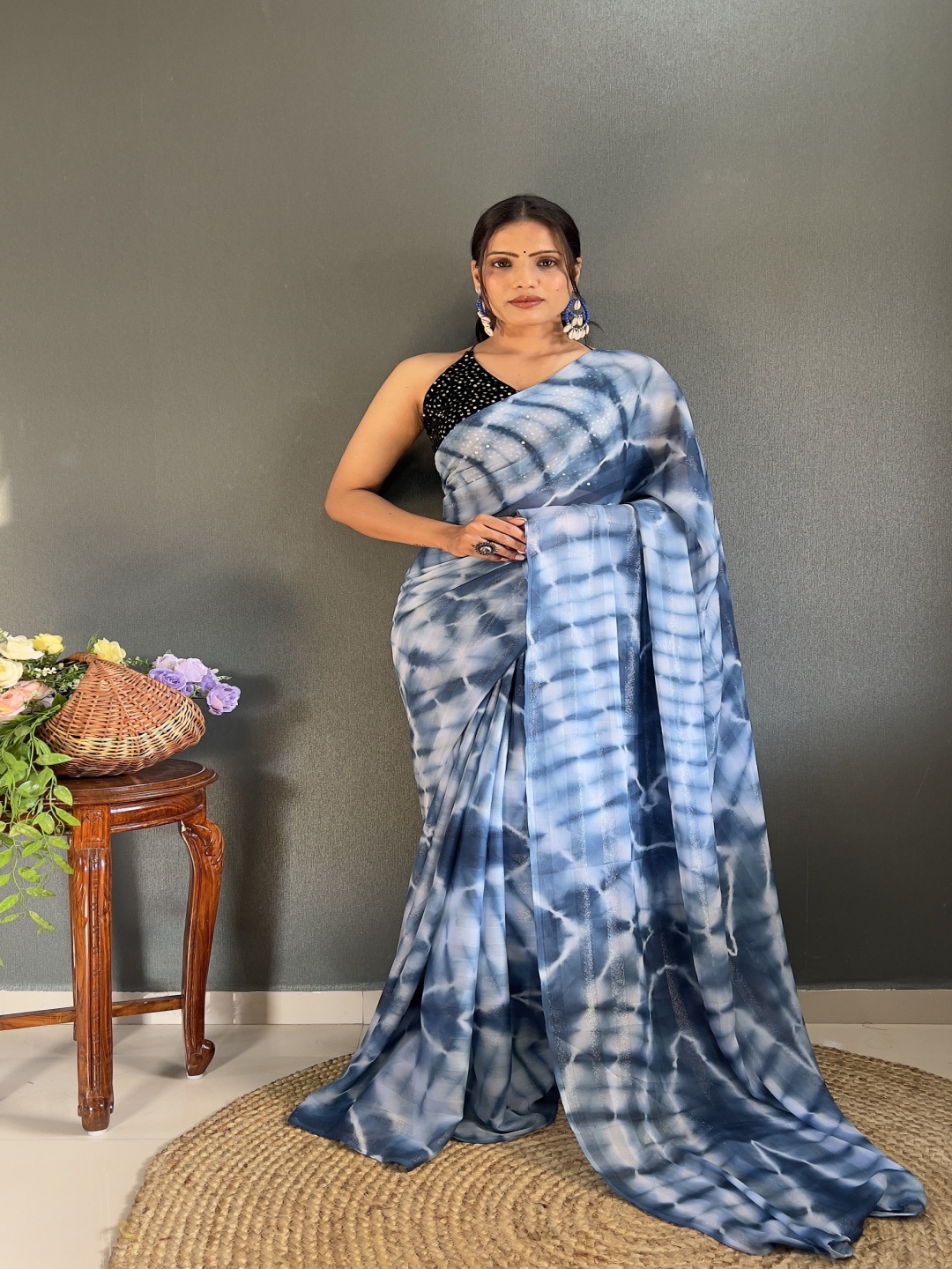 

Moda Rapido Tie and Dye Pure Georgette Saree, Blue