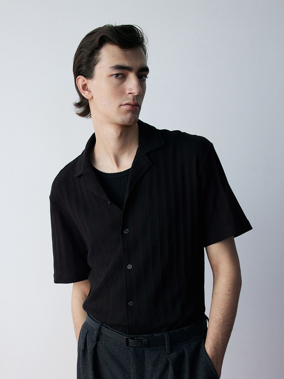 

H&M Regular Fit Knitted Resort Shirt, Black