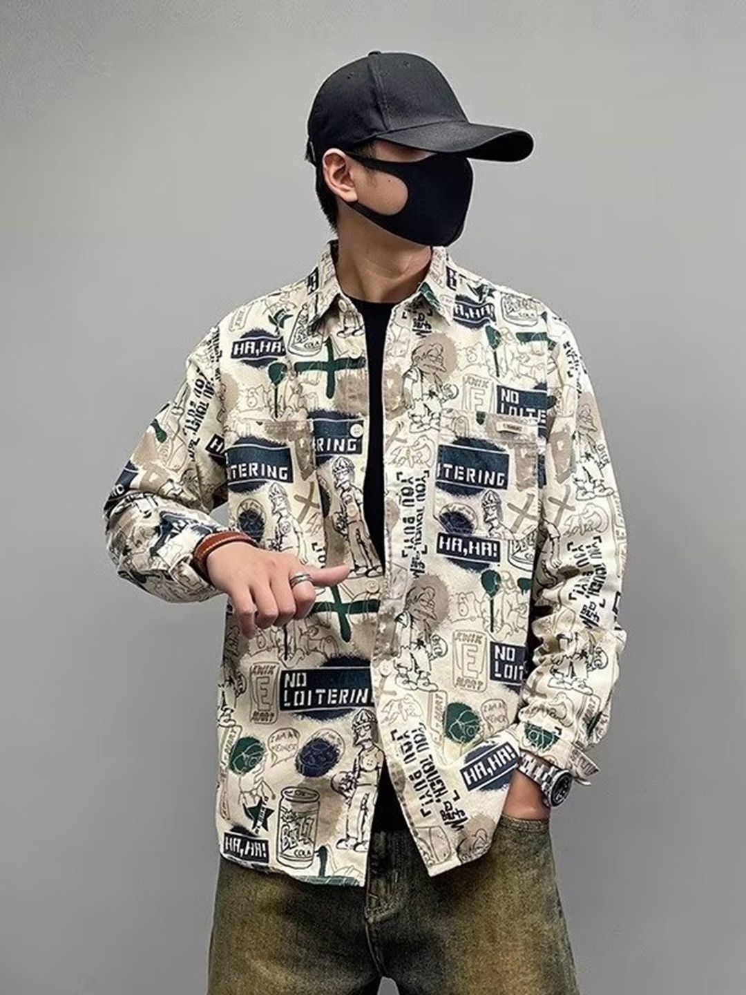 

HERE&NOW Men Relaxed Fit Spread Collar Conversational Printed Casual Shirt, Beige