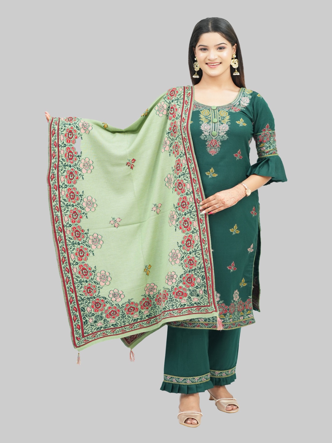 

Tones-N-Shades Floral Woven Design Velvet Unstitched Dress Material, Green