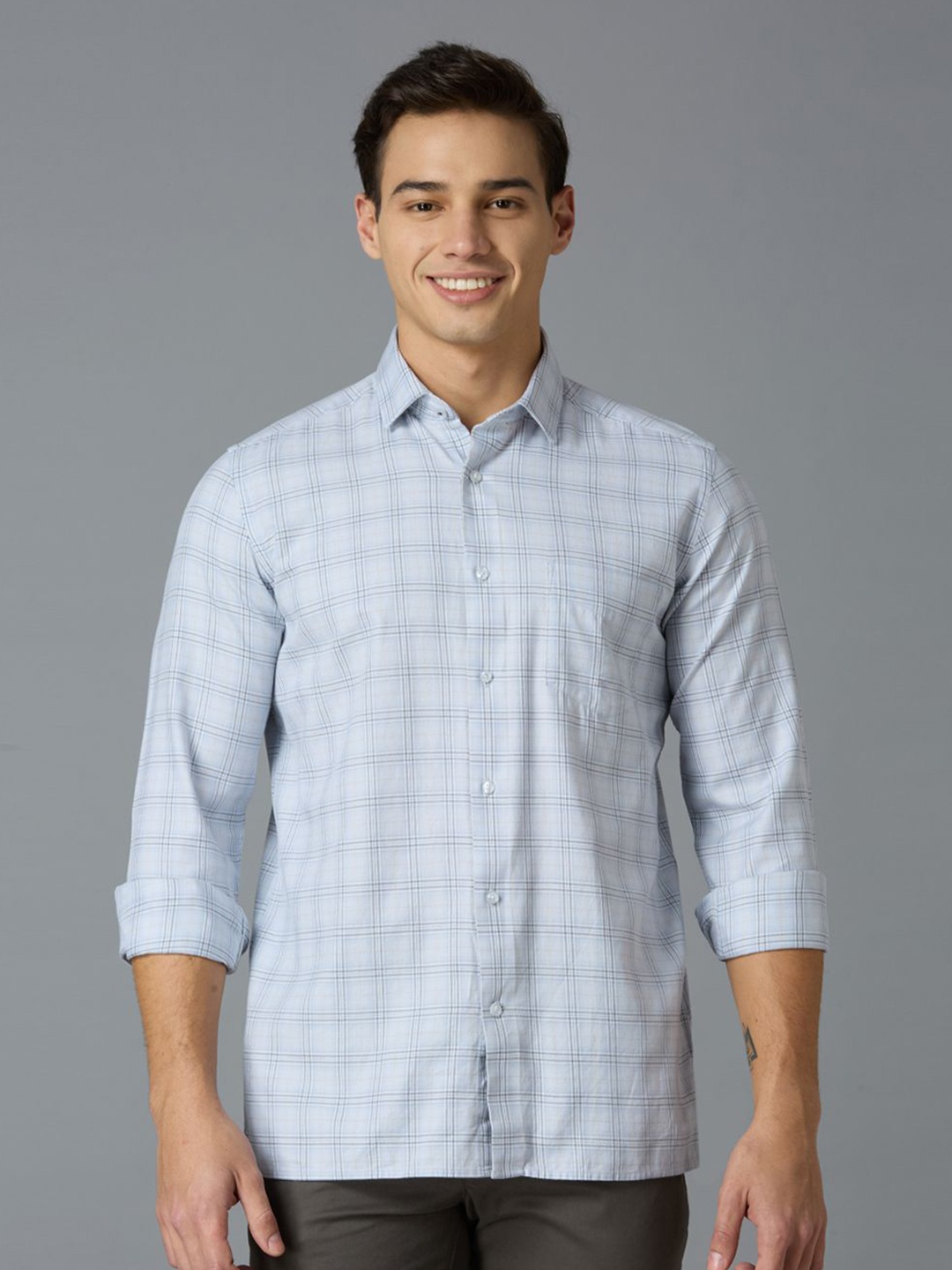 

Reid & Taylor Men India Slim Fit Spread Collar Checked Cotton Casual Shirt, Blue