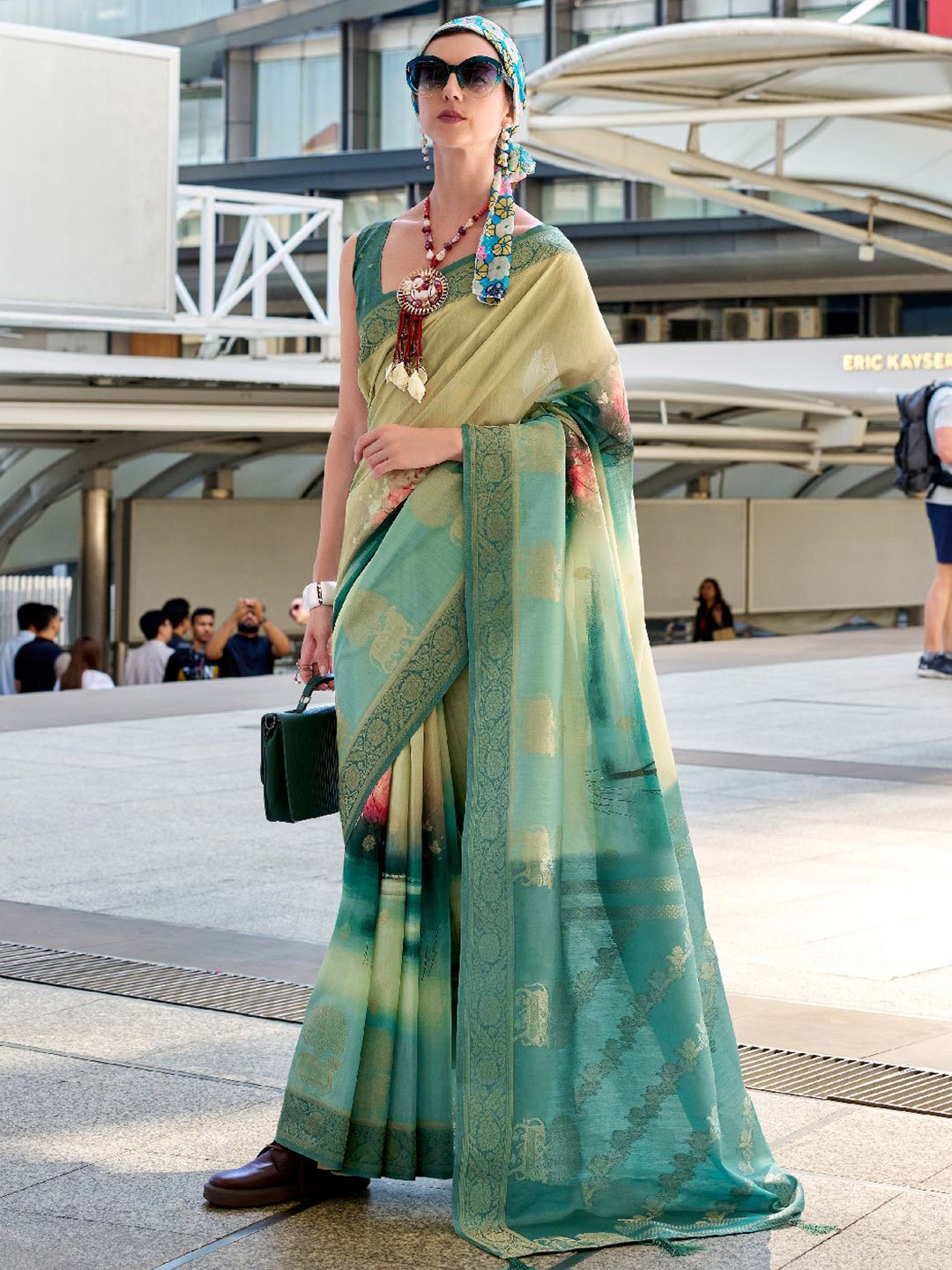 

Panzora Ethnic Motifs Woven Design Zari Saree, Sea green