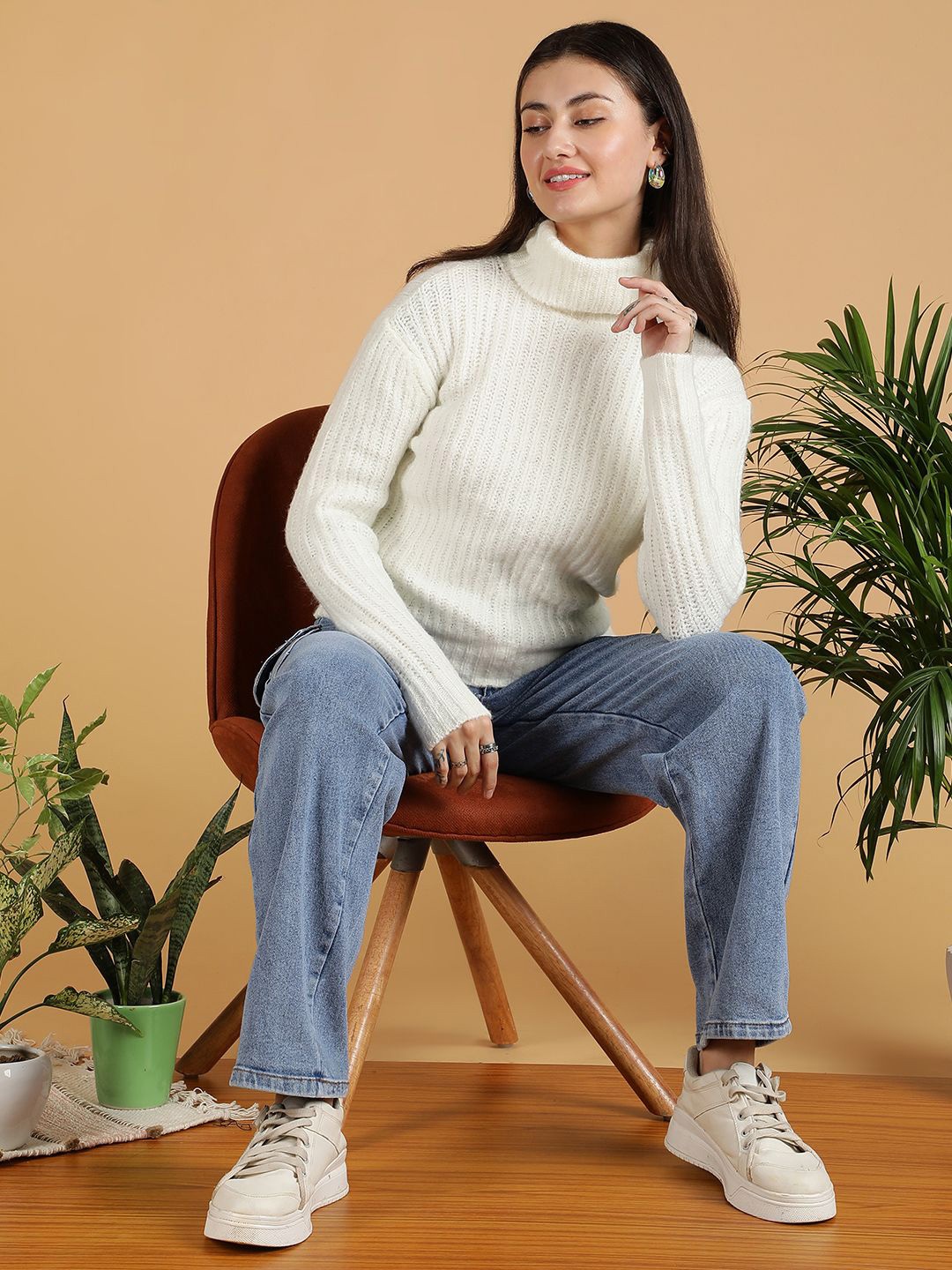 

Kotty Women Ribbed Pullover, White