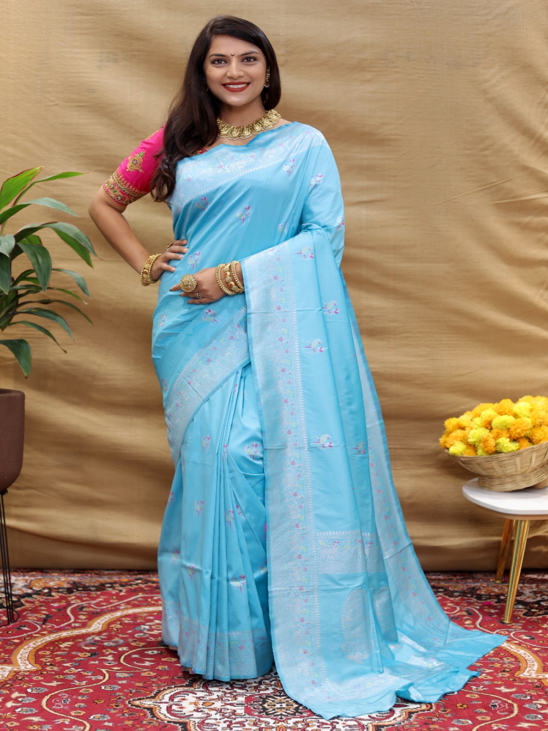 

amirat Woven Design Zari Pure Silk Banarasi Saree, Turquoise blue