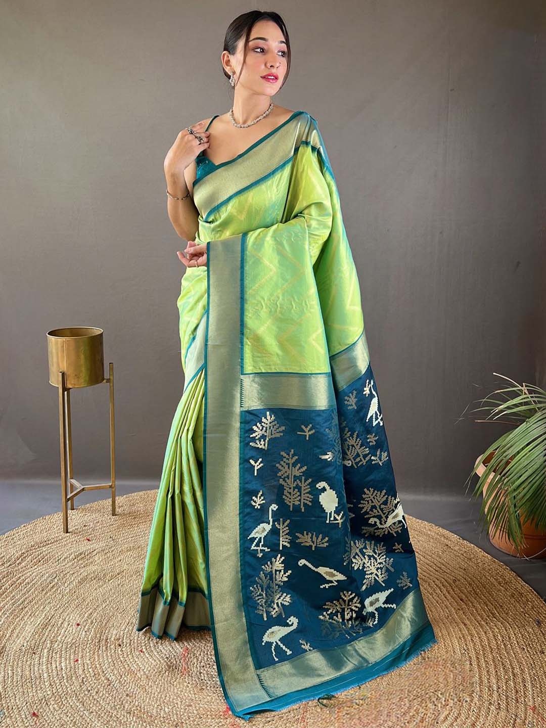 

TORONFRAS Ethnic Motifs Zari Kanjeevaram Saree, Green