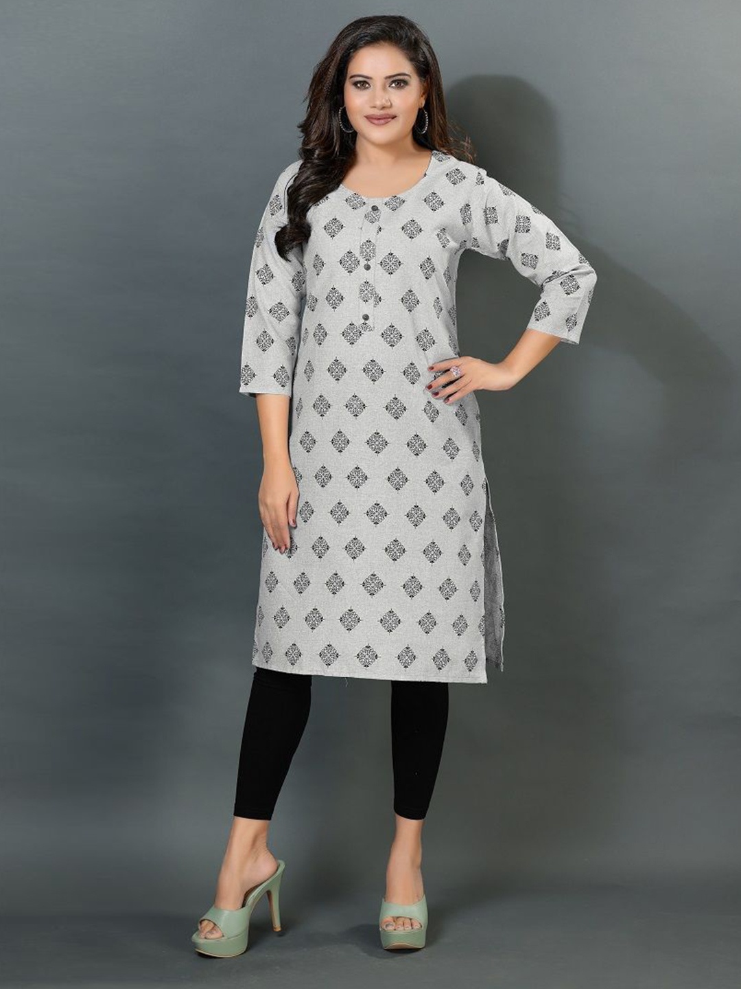 

DREAM & DZIRE Ethnic Motifs Printed Round Neck Pure Cotton Kurta, Grey