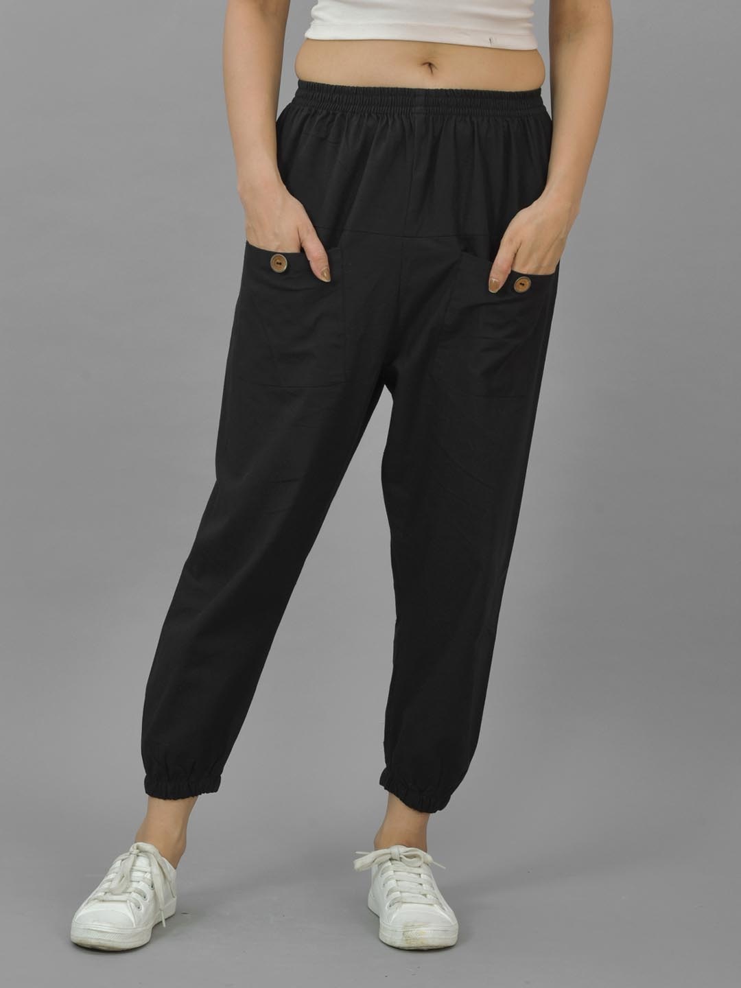 

GiftyBasket Women Relaxed Cargos Trousers, Black