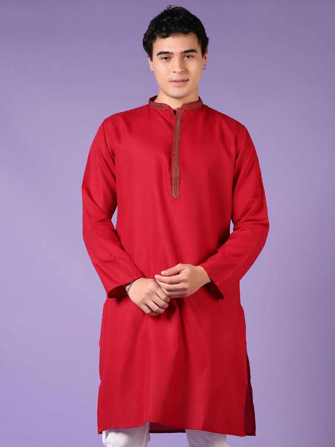 

V-Mart Mandarin Collar Thread Work Straight Kurta, Red