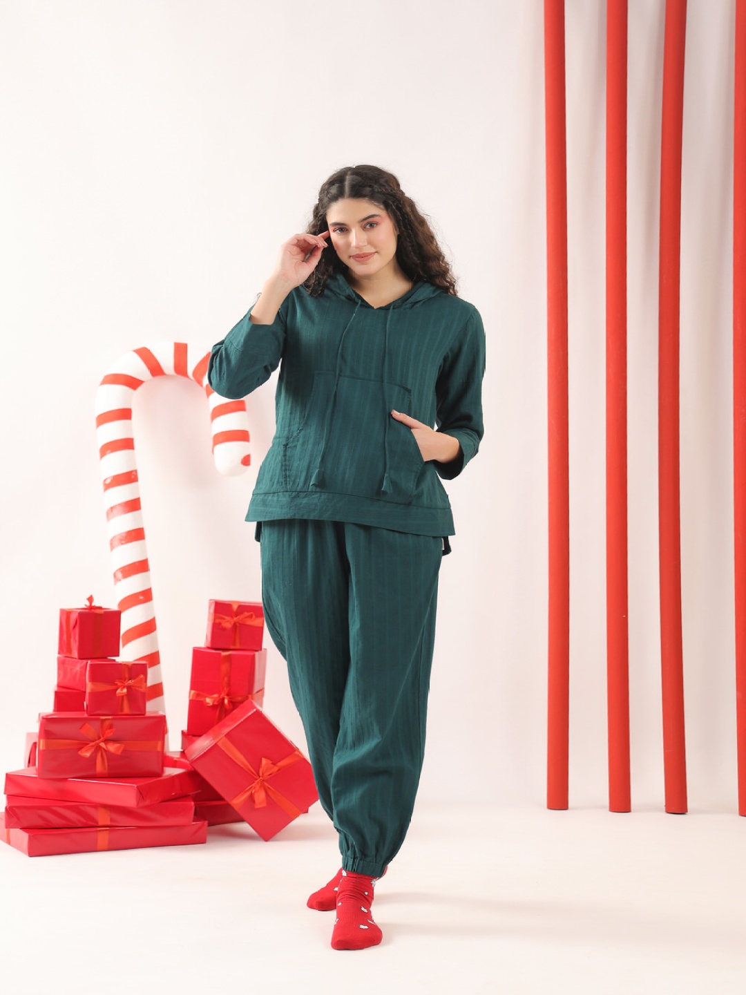 

JISORA Solid Hooded Pure Cotton Co-ord Set, Green