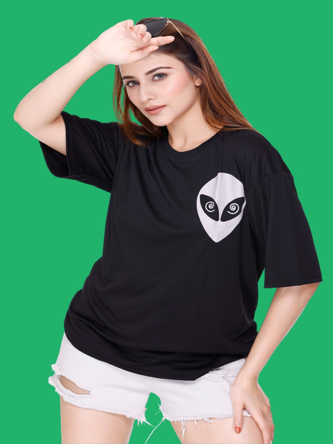 

White Moon Women Graphic Printed Round Neck Oversized T-shirt, Black