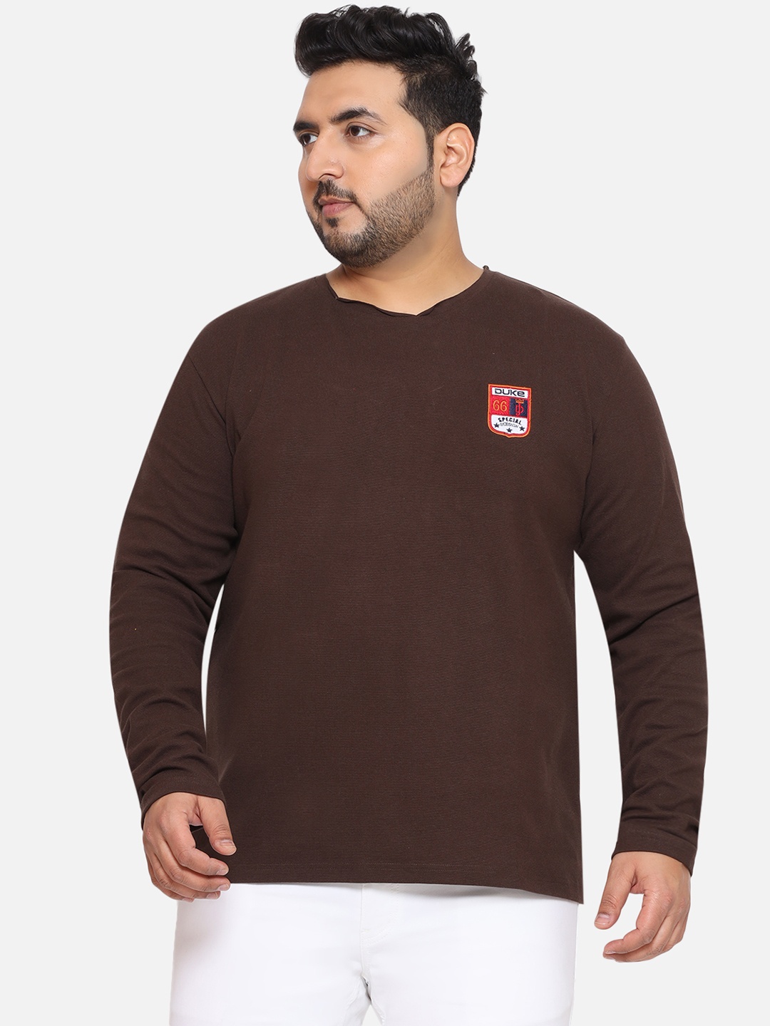 

Santonio Men Plus Size Solid Round Neck Cotton T-shirt, Brown