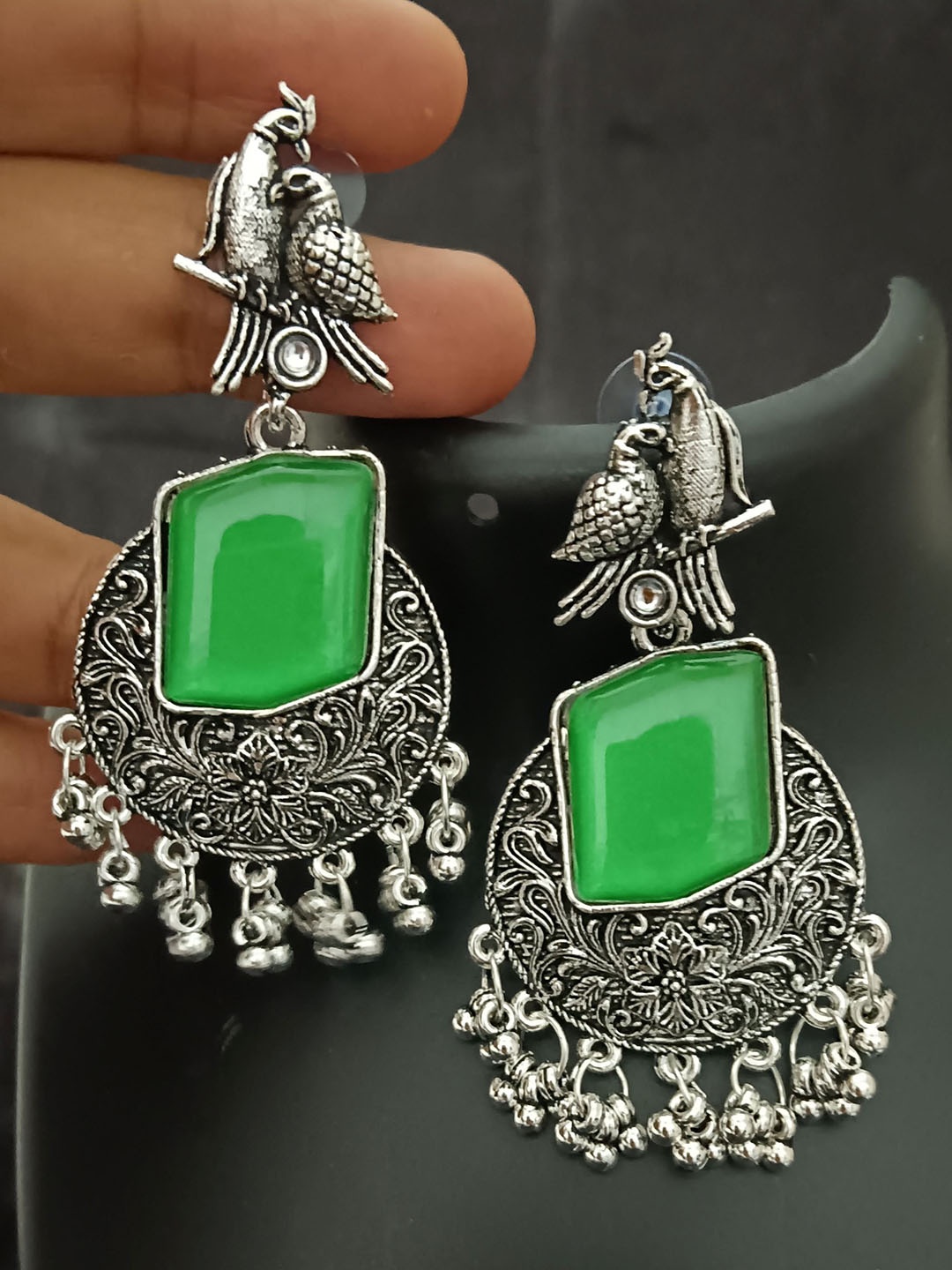 

EVY Monalisa Silver-Plated CZ Stones Studded Contemporary Shaped Oxidized Drop Earrings, Green