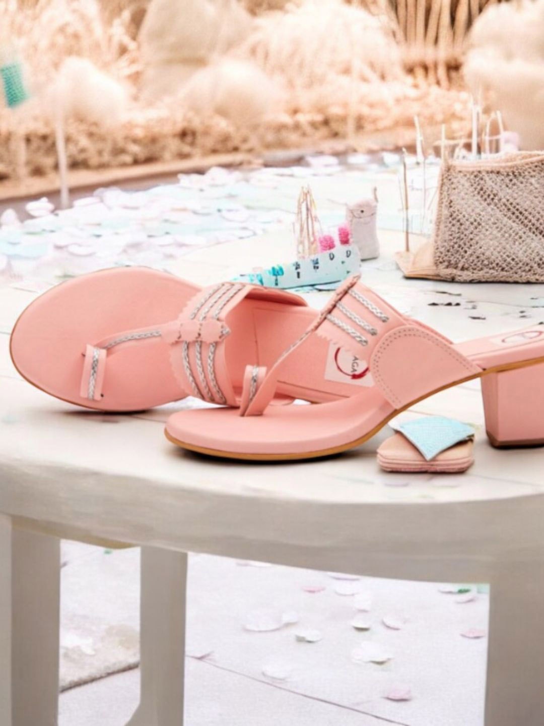 

Dhaga Women Sandals, Pink