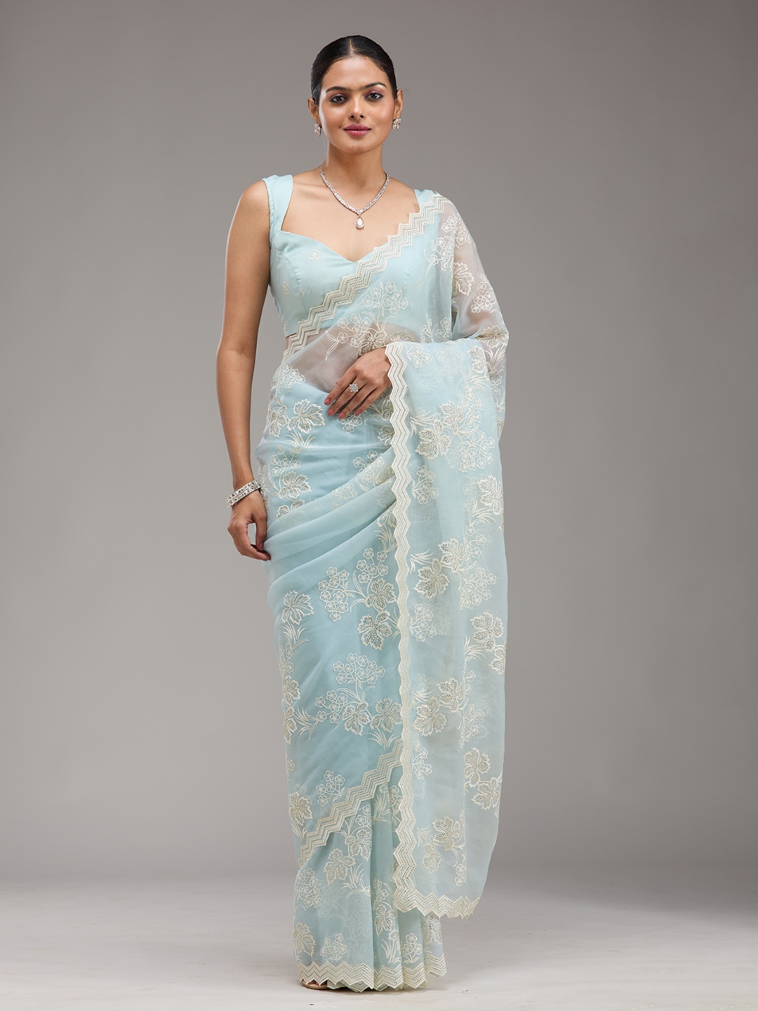 

Koskii Floral Beads and Stones Poly Chiffon Saree, Blue