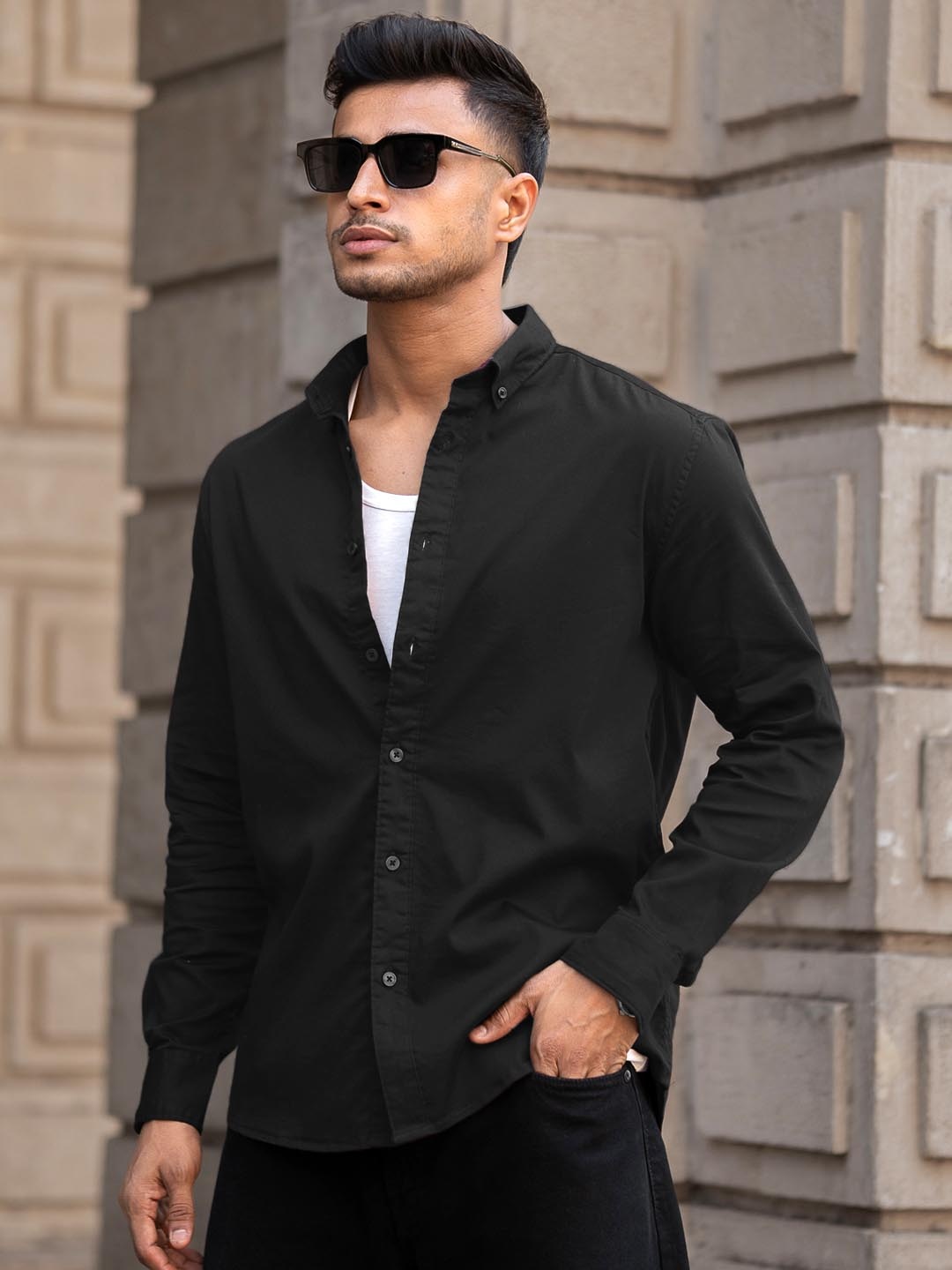 

Powerlook Men Button-Down Collar Solid Casual Shirt, Black