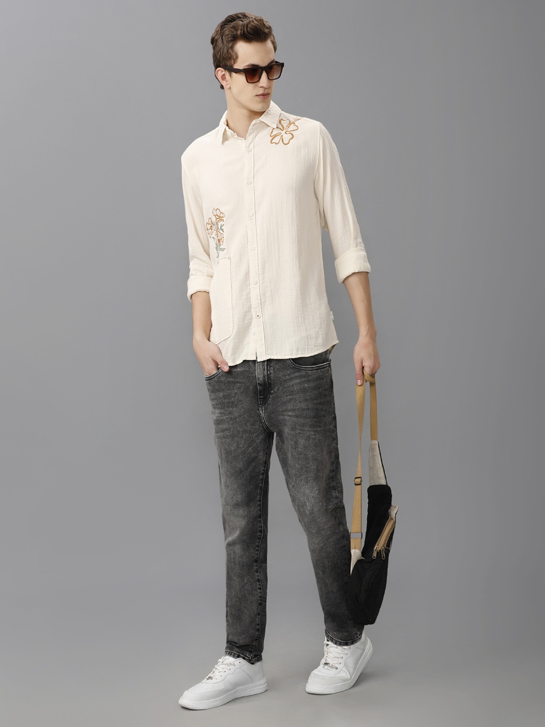 

Voi Jeans Men Relaxed Fit Spread Collar Floral Printed Cotton Casual Shirt, Beige