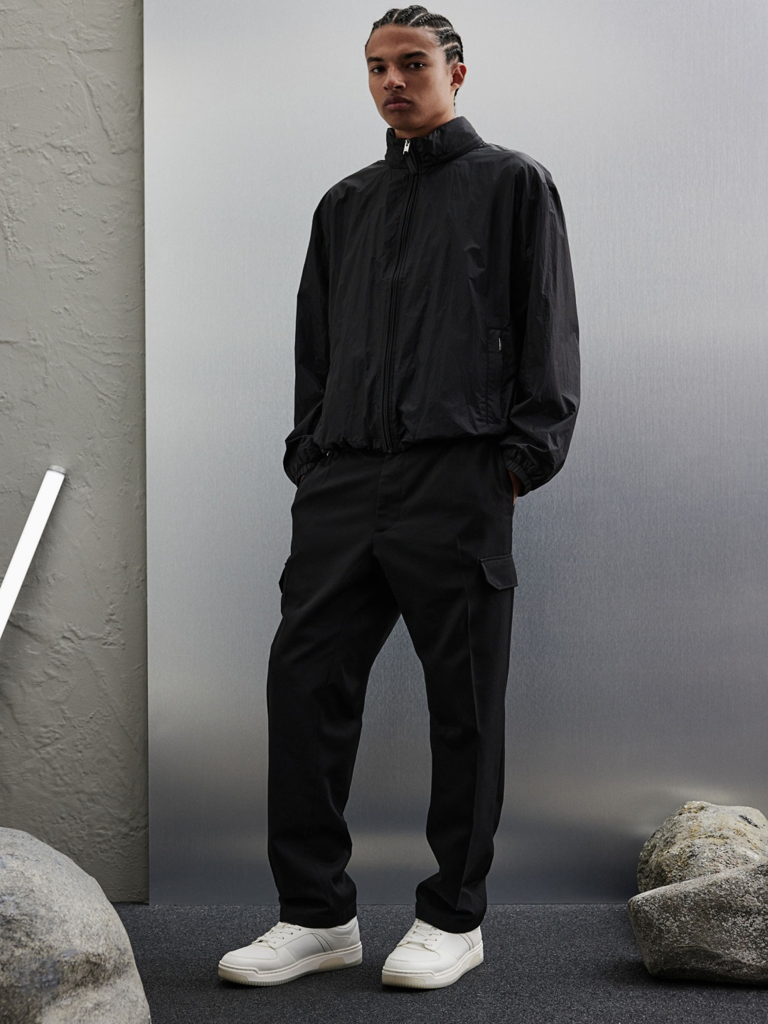 

H&M Regular Fit Cargo Trousers, Black