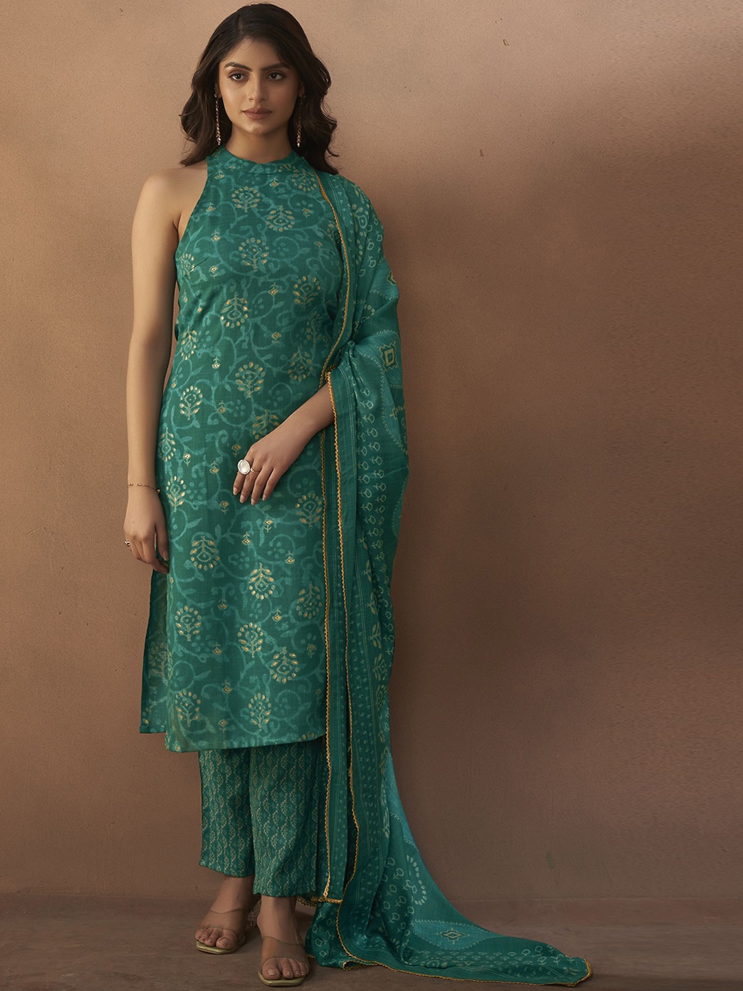 

Anouk Green Floral Printed Halter Neck Straight Kurta With Trouser And Dupatta