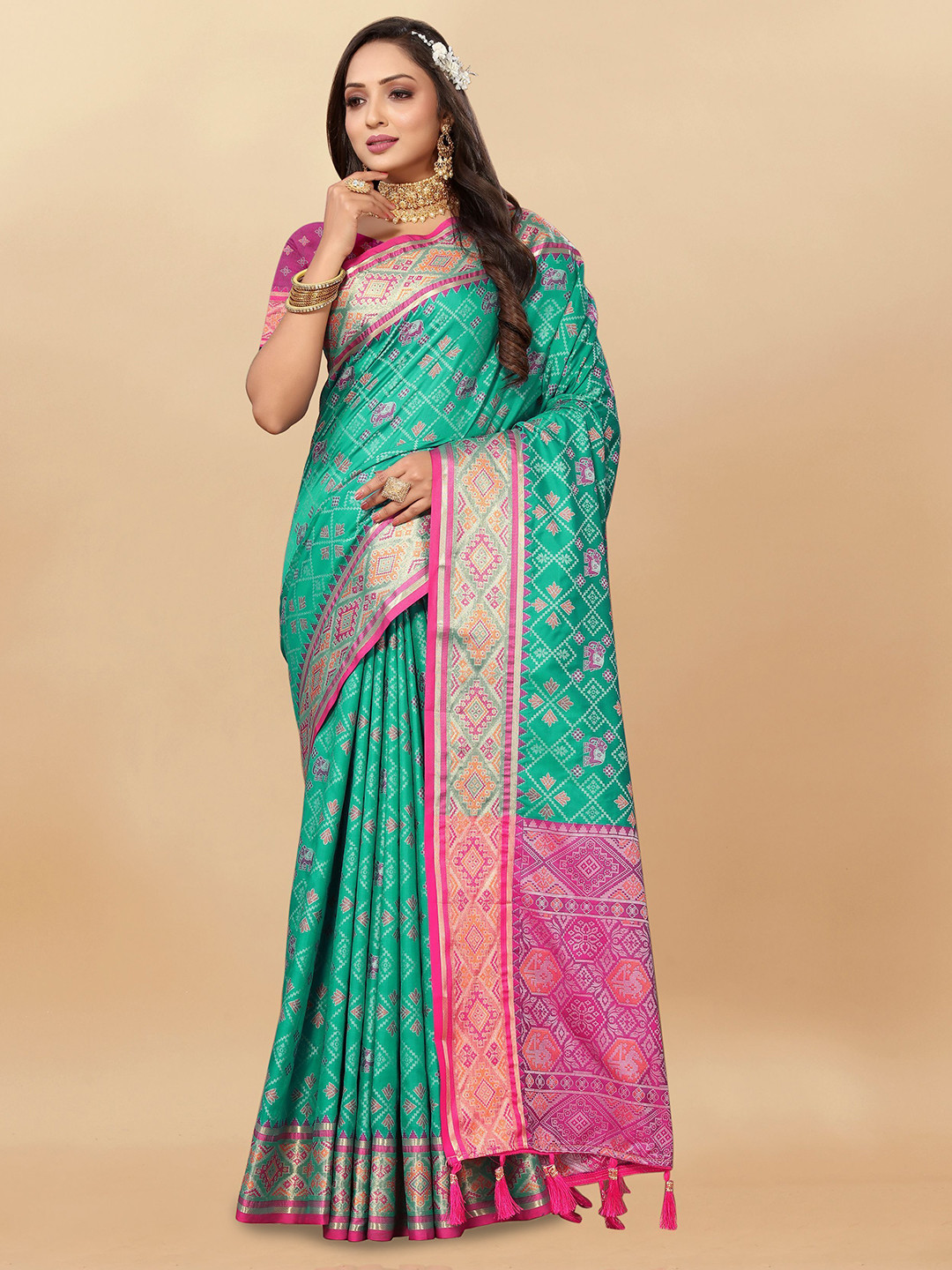 

bansari textiles Woven Design Zari Patola Saree, Green