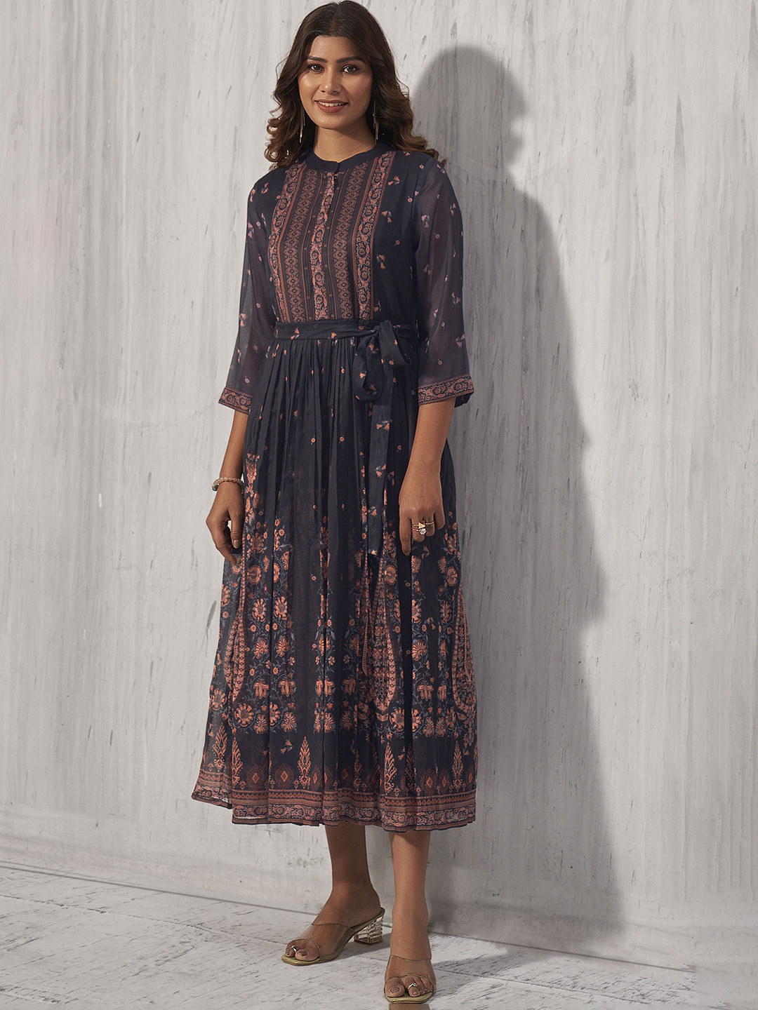 

Anouk Floral Printed Fit & Flare Ethnic Dresses, Black