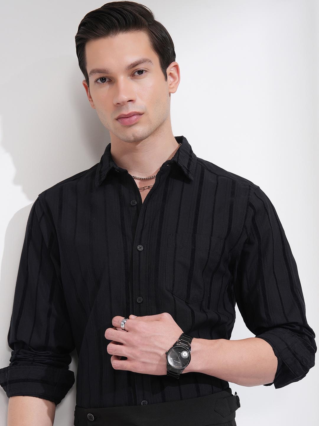 

HIGHLANDER Men Dobby Textured Striped Casual Shirt, Black