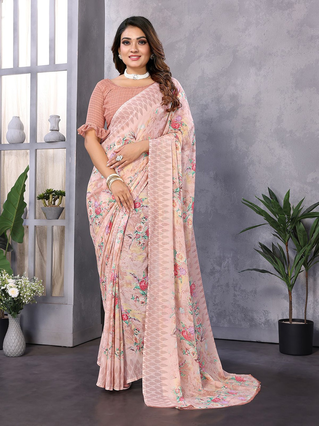 

Moda Rapido Floral Printed Saree, Brown