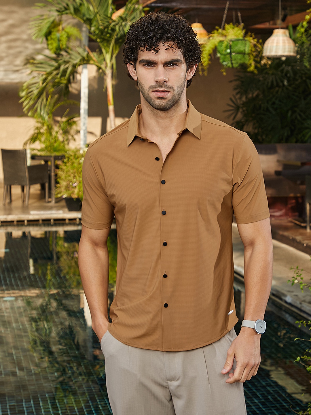 

Campus Sutra Men Comfort Opaque Casual Shirt, Brown