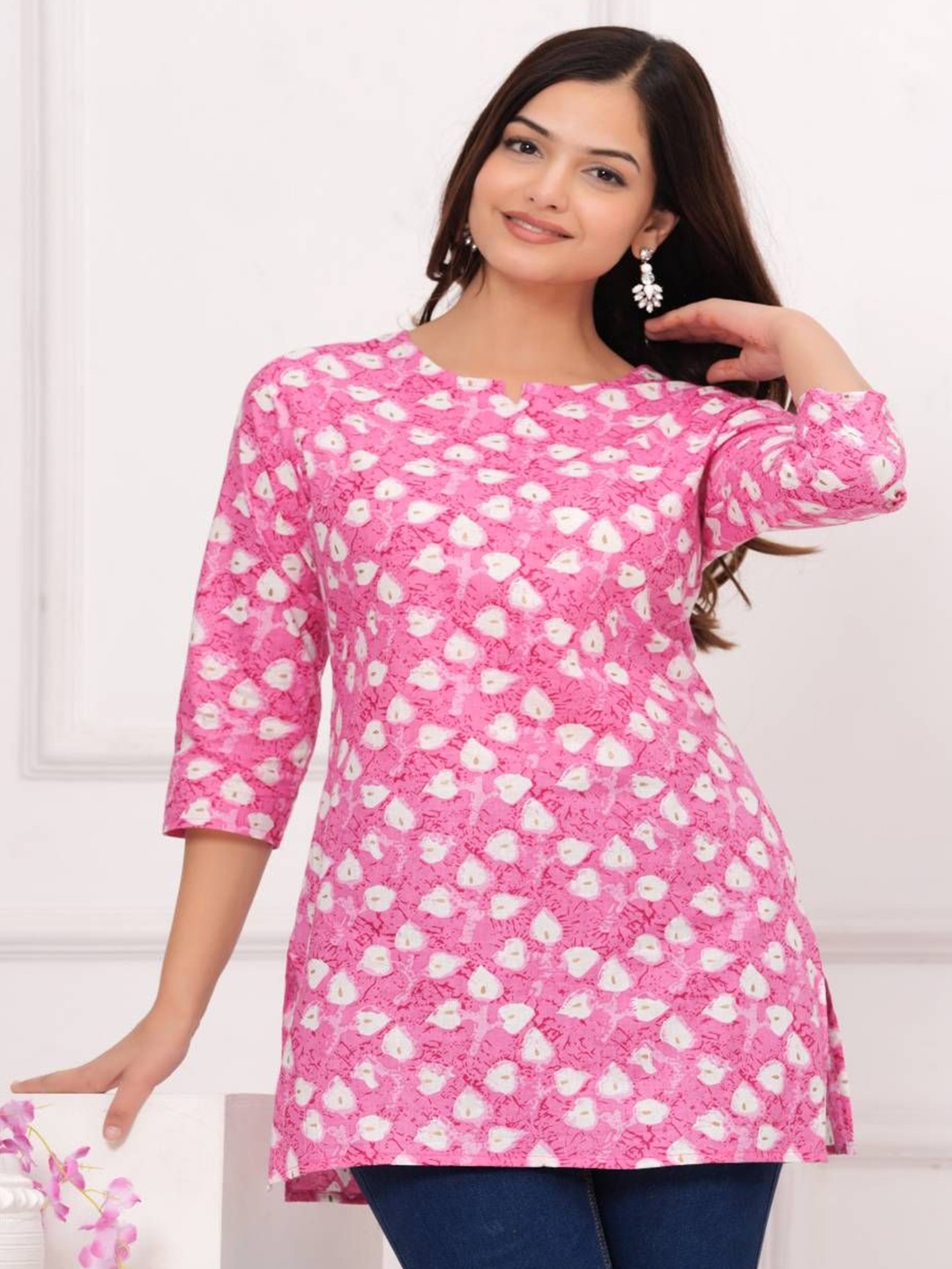 

WESTERN COTTON Ethnic Motifs Printed Pure Cotton Kurti, Pink