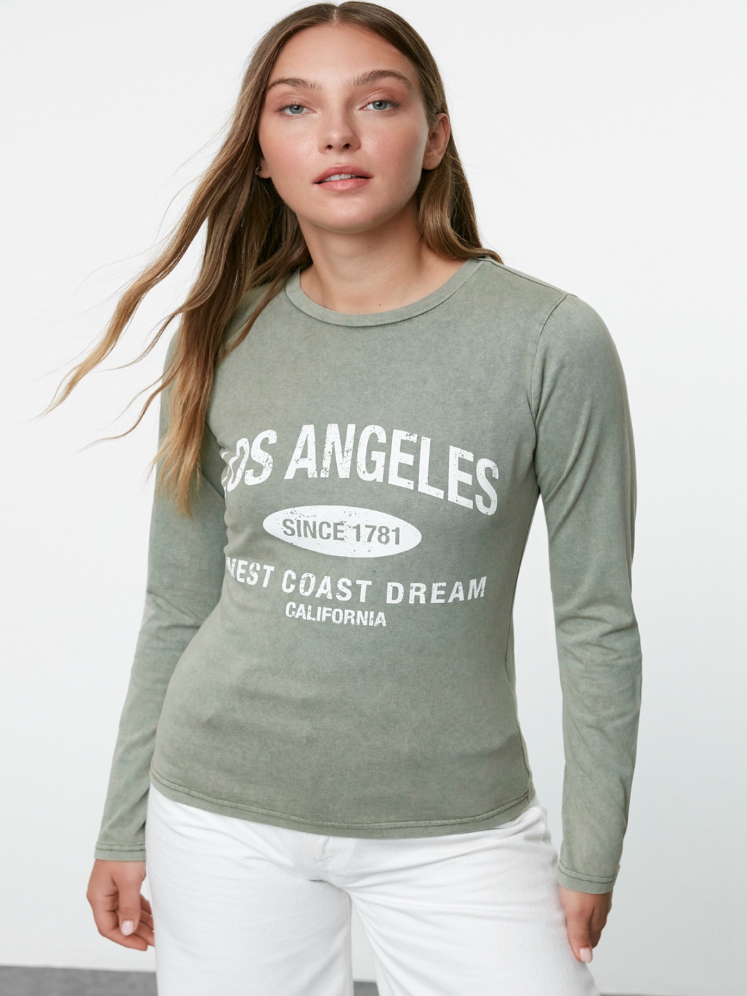 

Trendyol Women Typography Printed Round Neck Cotton T-shirt, Green