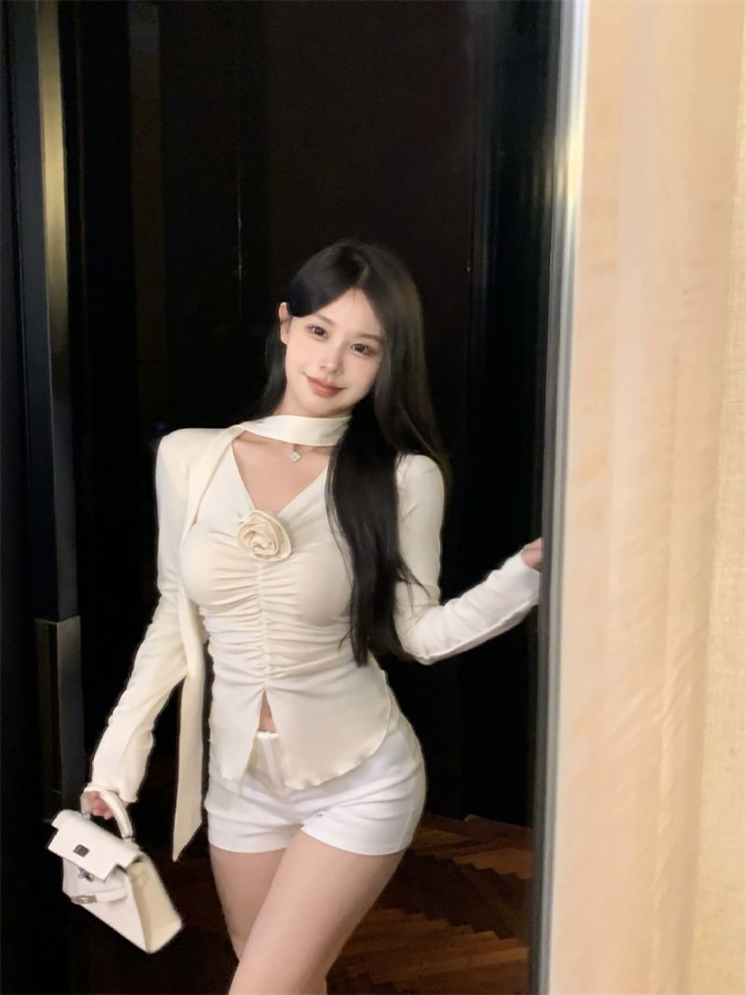 

StyleCast x Revolte Solid Gathered Fitted Top, Beige