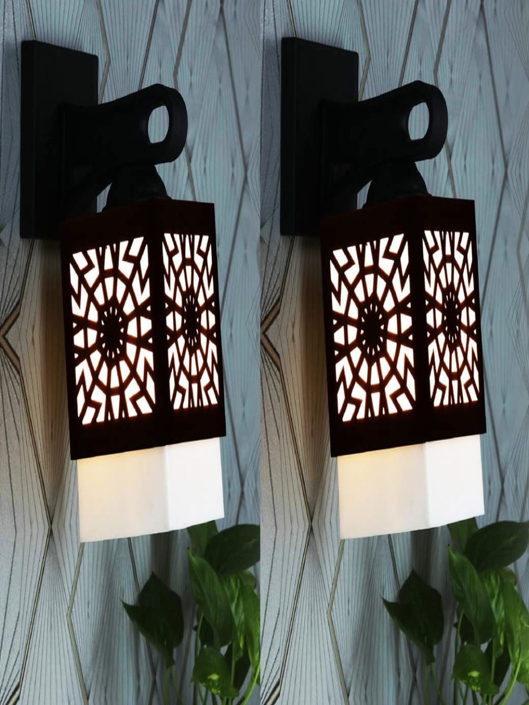 

Gojeeva Black & White 2 Pieces Textured Wooden Square Shaped Wall Lamps