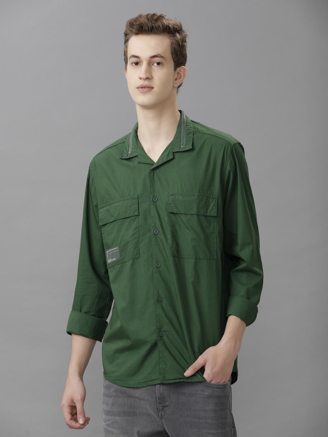 

Voi Jeans Men Relaxed Fit Cuban Collar Solid Cotton Casual Shirt, Green