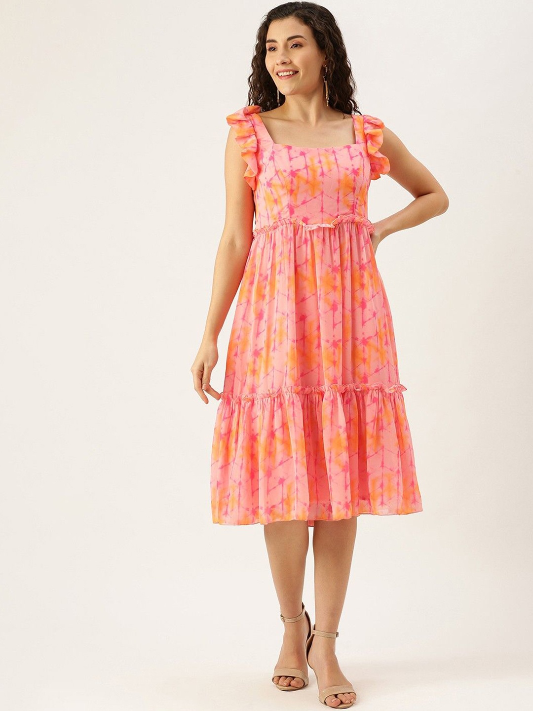 

Ethnovog Abstract Printed Square Neck Tiered A-Line Dress, Peach