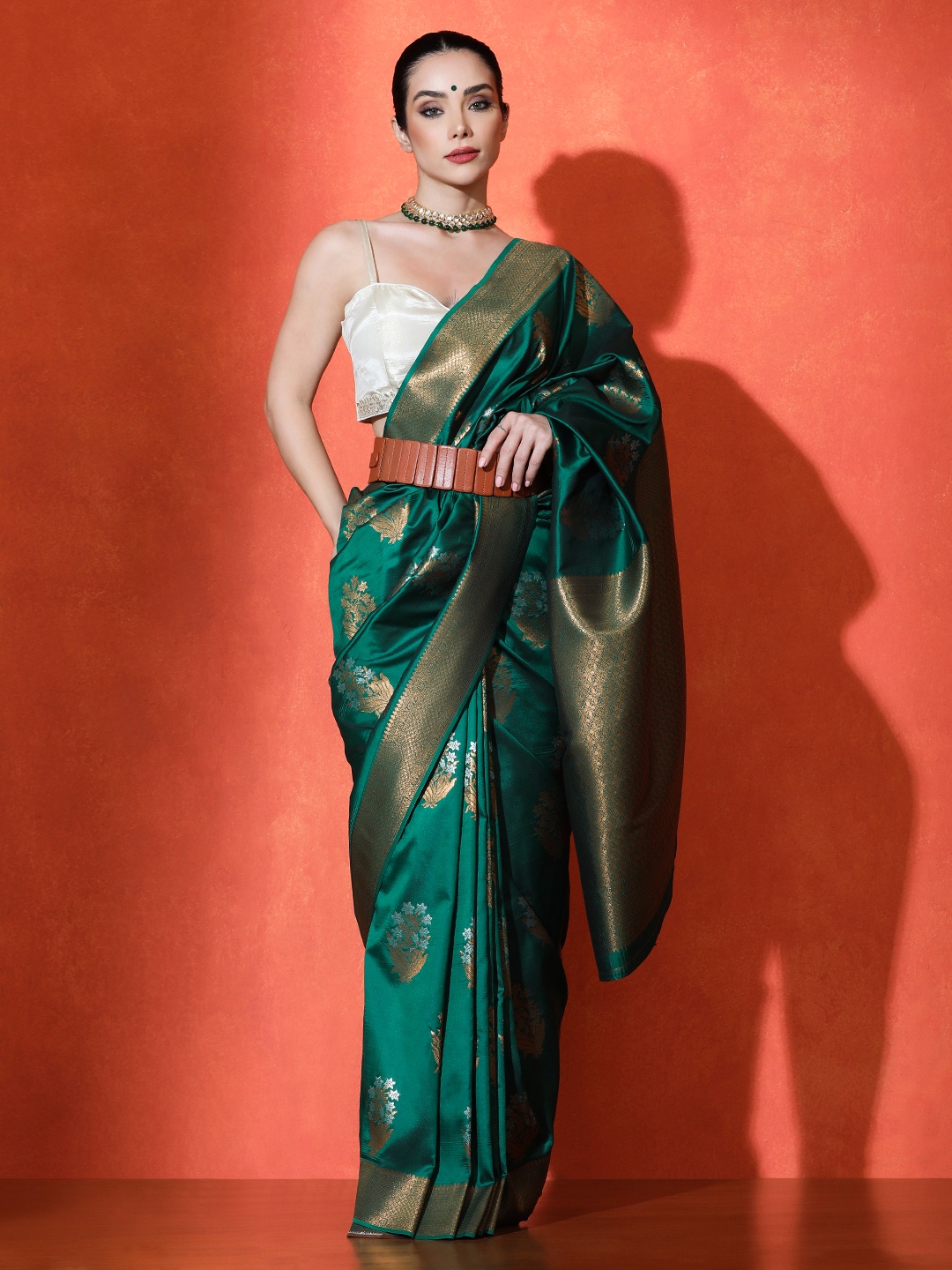 

SARHA Woven Design Banarasi Saree, Green
