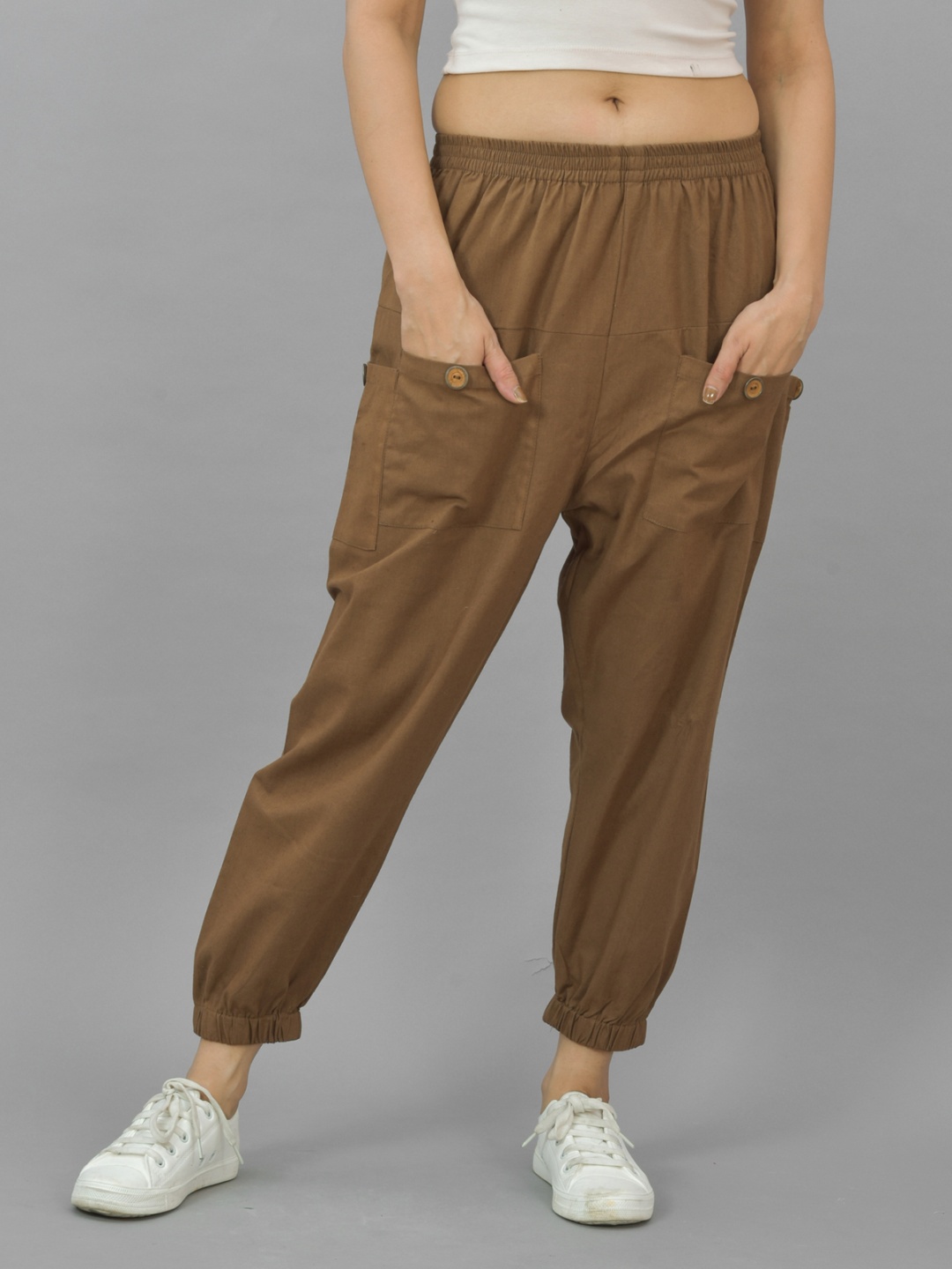 

GiftyBasket Women Mid-Rise Relaxed Cargos, Brown