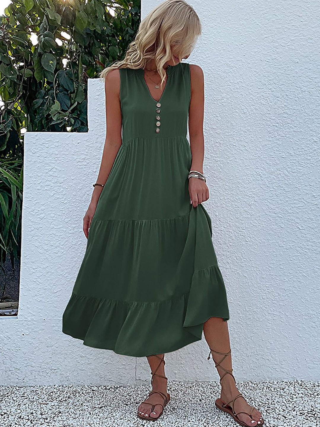 

StyleCast x Revolte Layered A-Line Midi Dress, Green