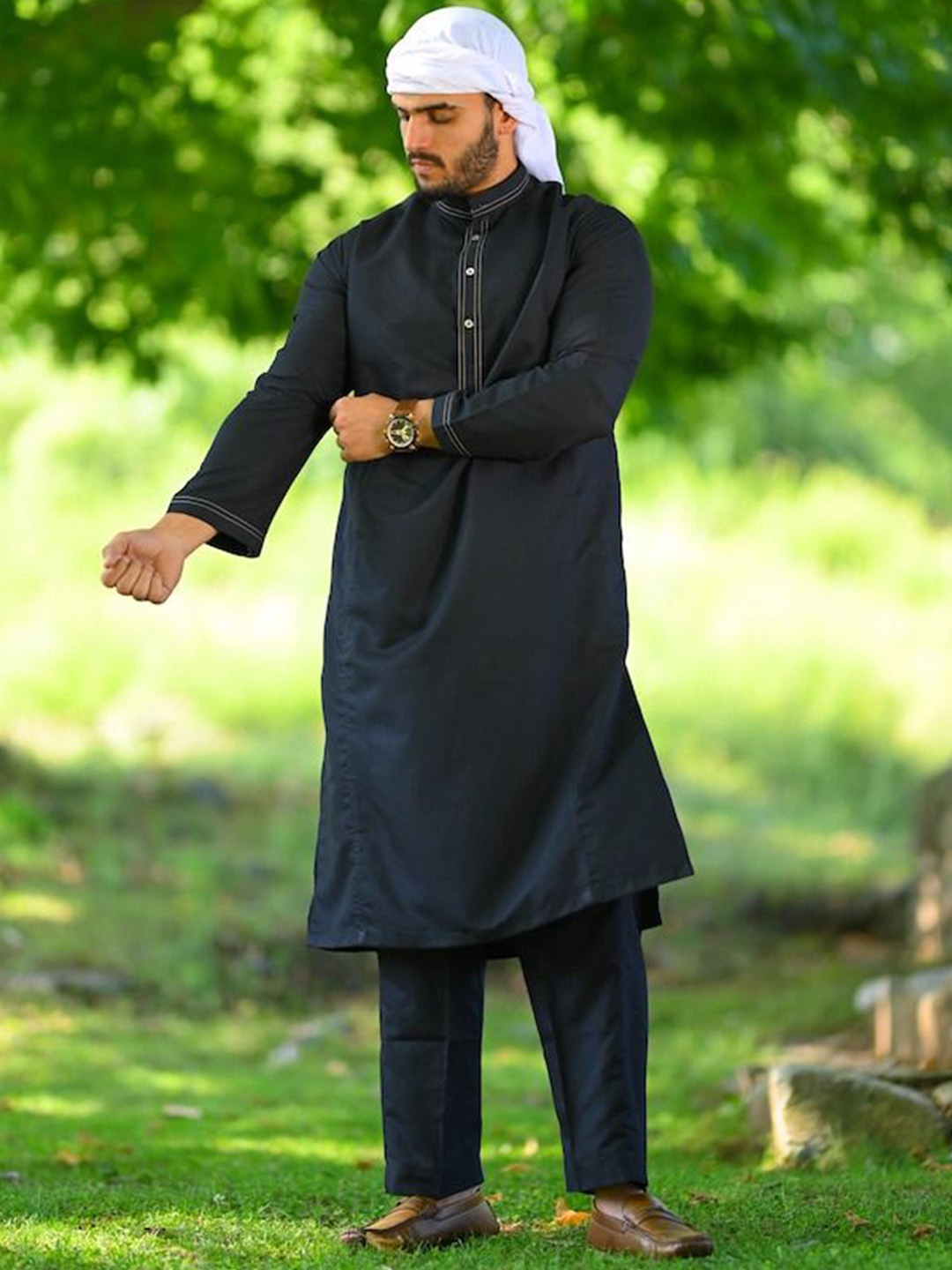 

Baraqah Mandarin Collar Pure Cotton Straight Kurta Set, Black